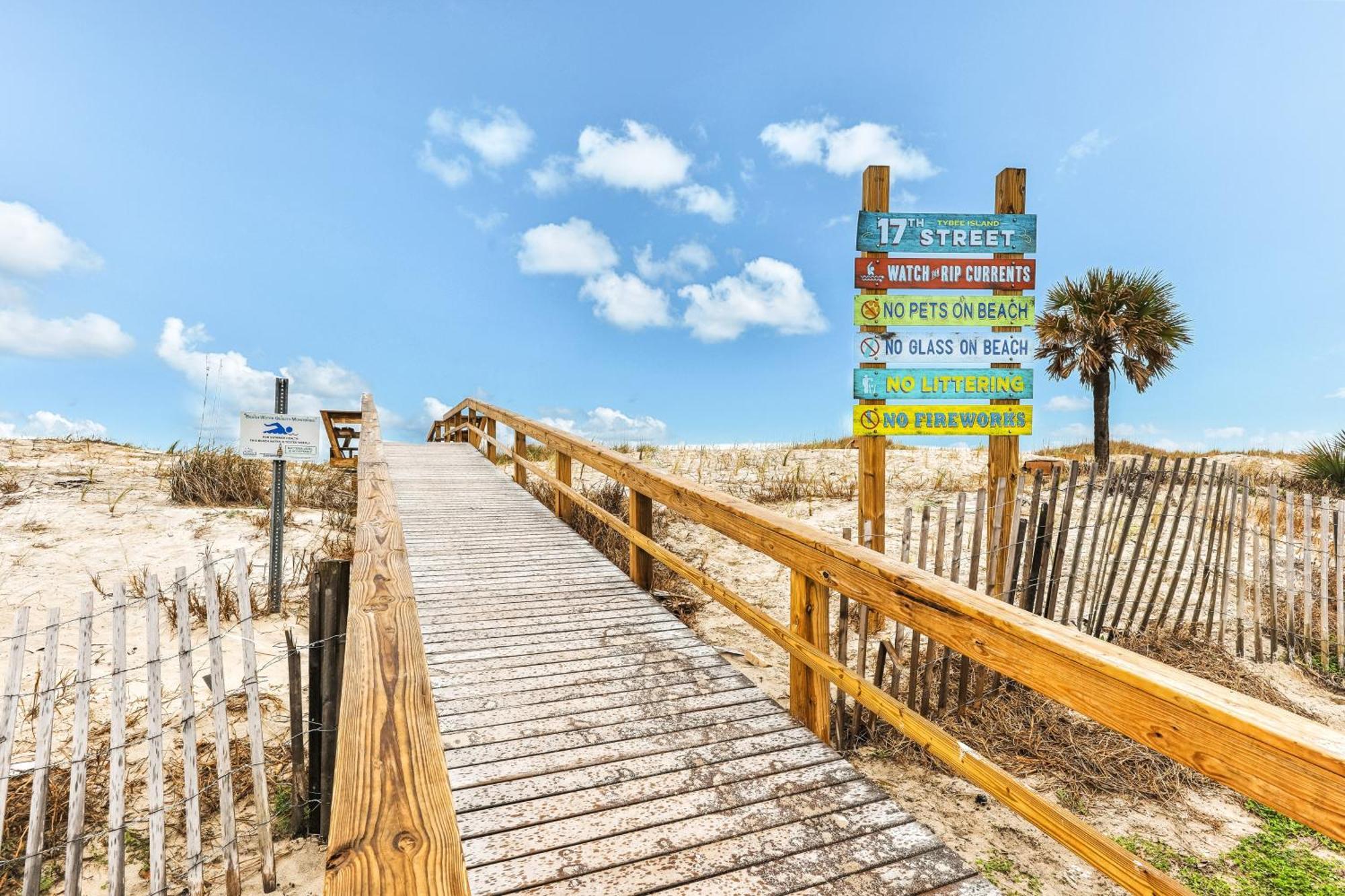 Blackbeard'S Revenge Tybee Island Buitenkant foto